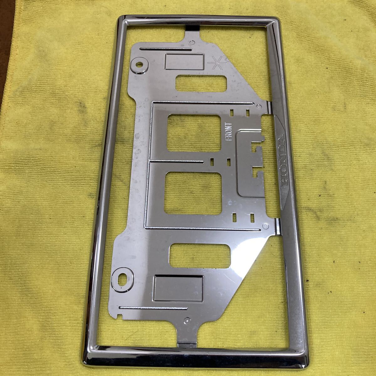 ホンダ　純正　ナンバーフレーム　現状品_画像4