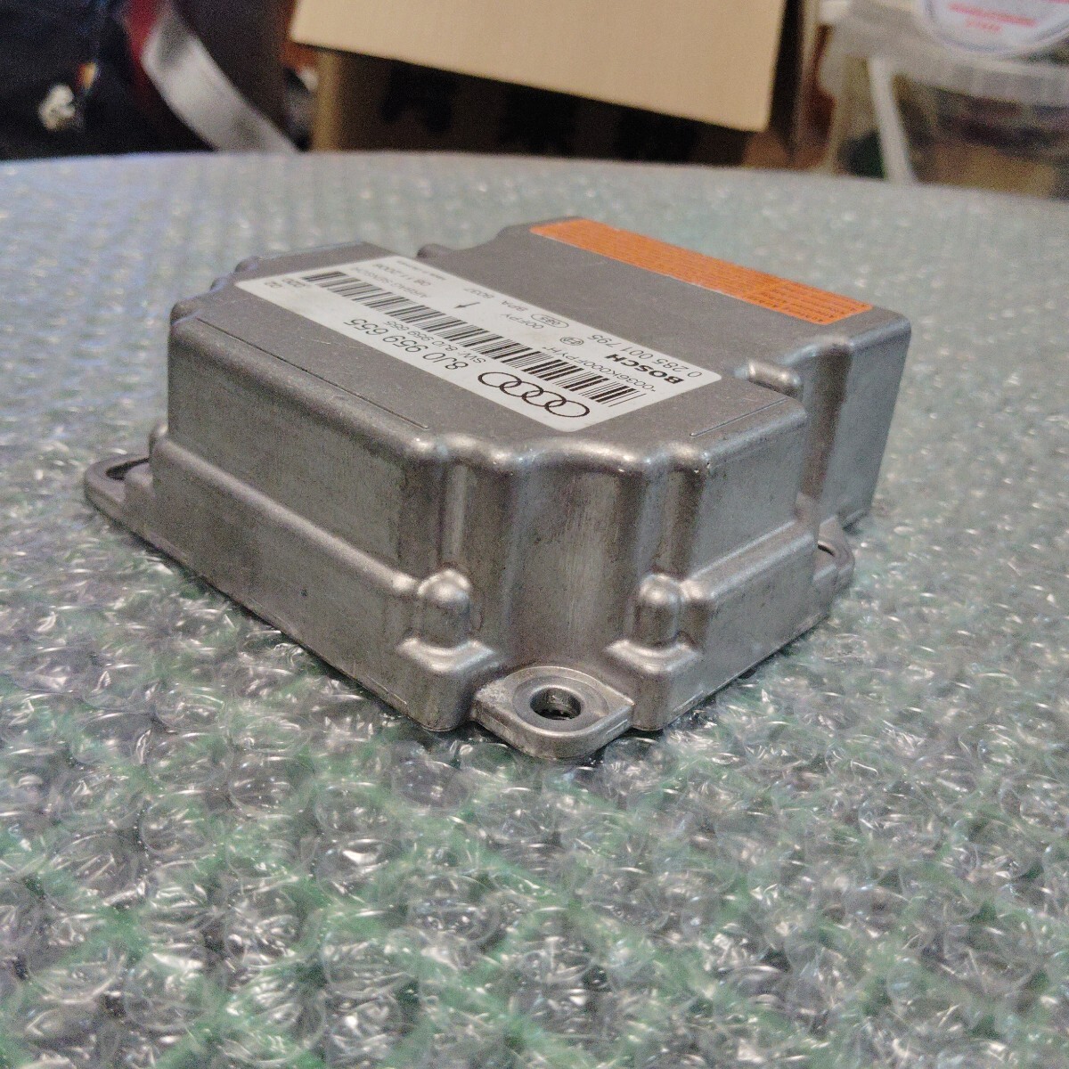 アウディTTクーペ 8J 2.0L TFSI エアバックセンサー/SRSモジュールコンピューター　8J0 959 655_画像5