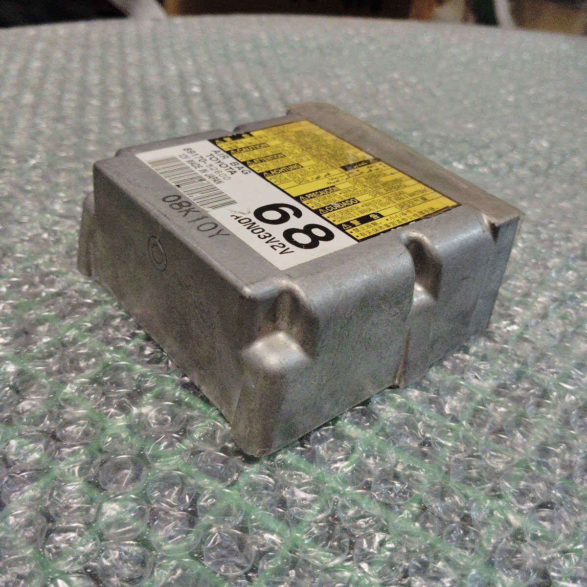 トヨタポルテ CBA-NNP10 エアバックセンサー/SRSモジュールコンピューター 89170-52600_画像3