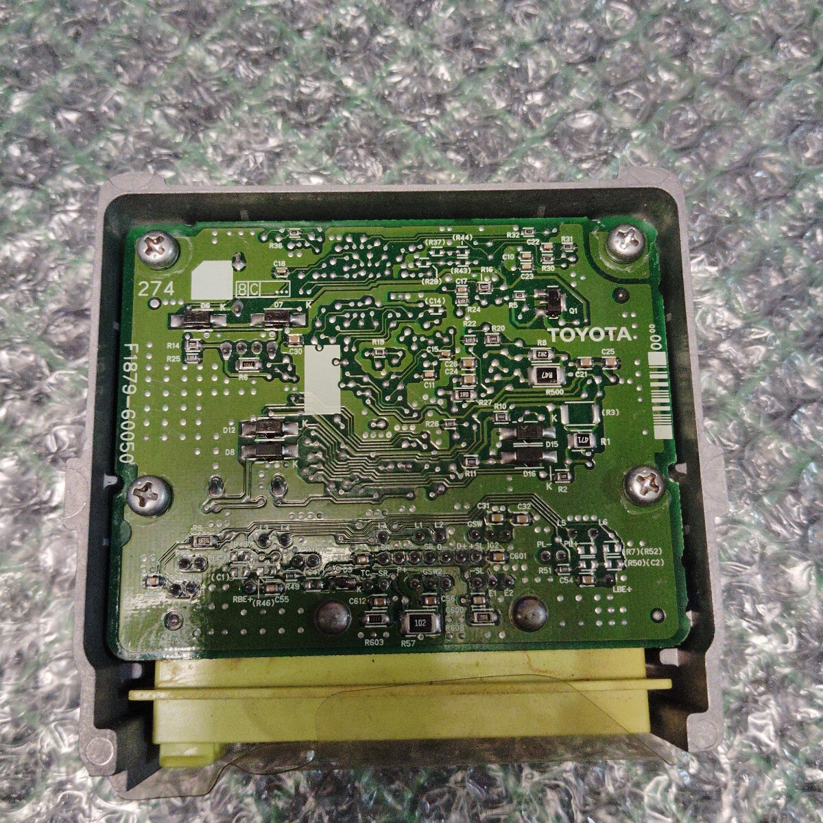 トヨタポルテ CBA-NNP10 エアバックセンサー/SRSモジュールコンピューター 89170-52600_画像6