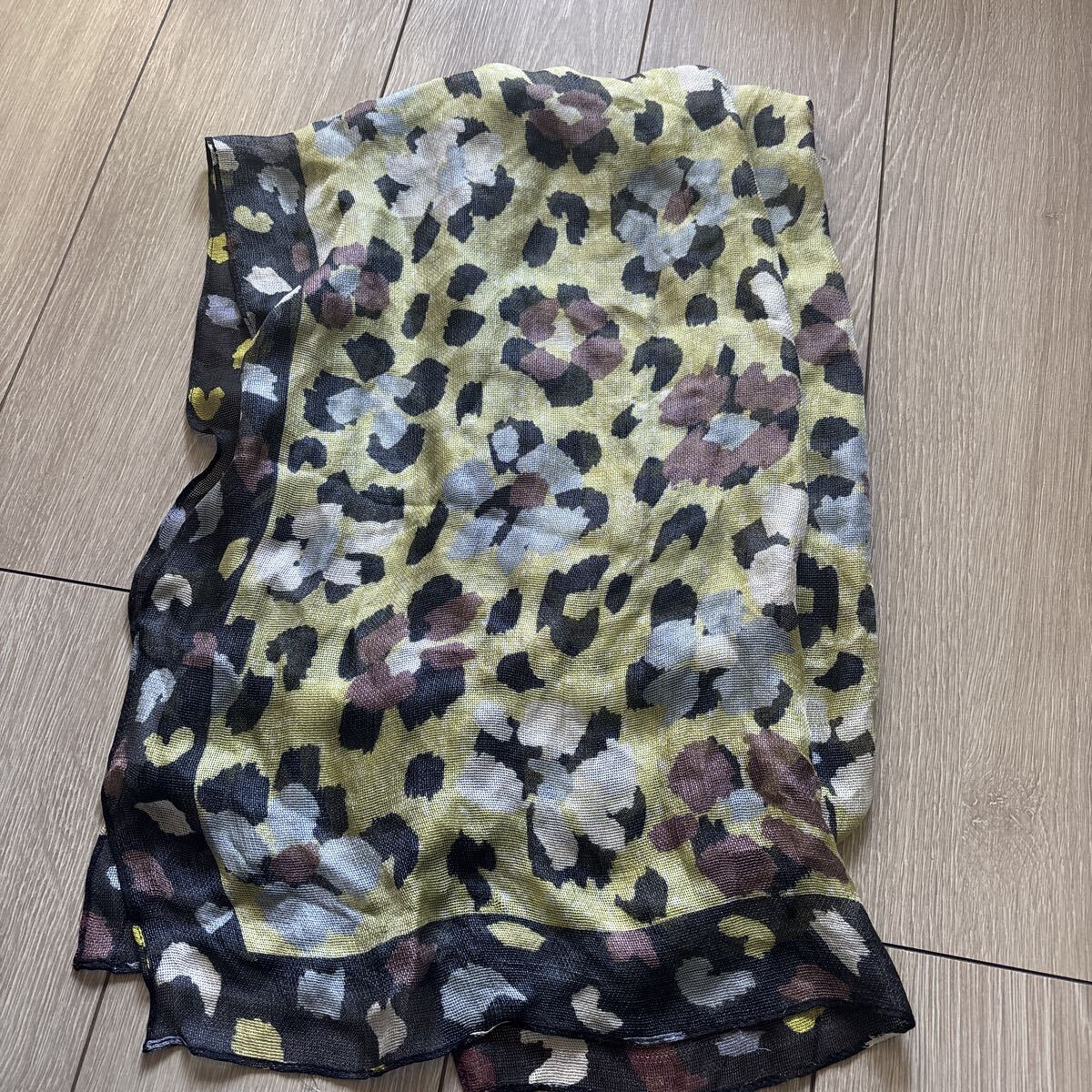 HIROKO BIS シルクスカーフ_画像2