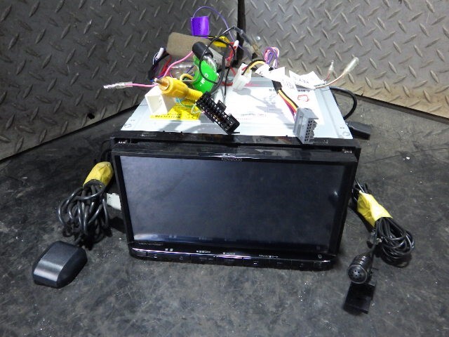 【KAP】157380 カーナビゲーション KENWOOD MDV-D706BT_画像1