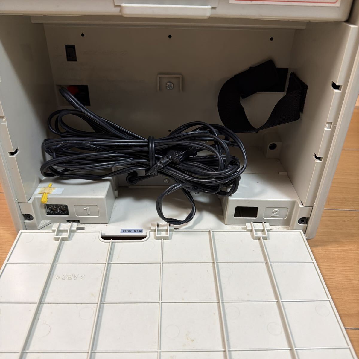 TOA ワイヤレスアンプ(ダイバシティ)(カセット付) WA-1802C_画像3