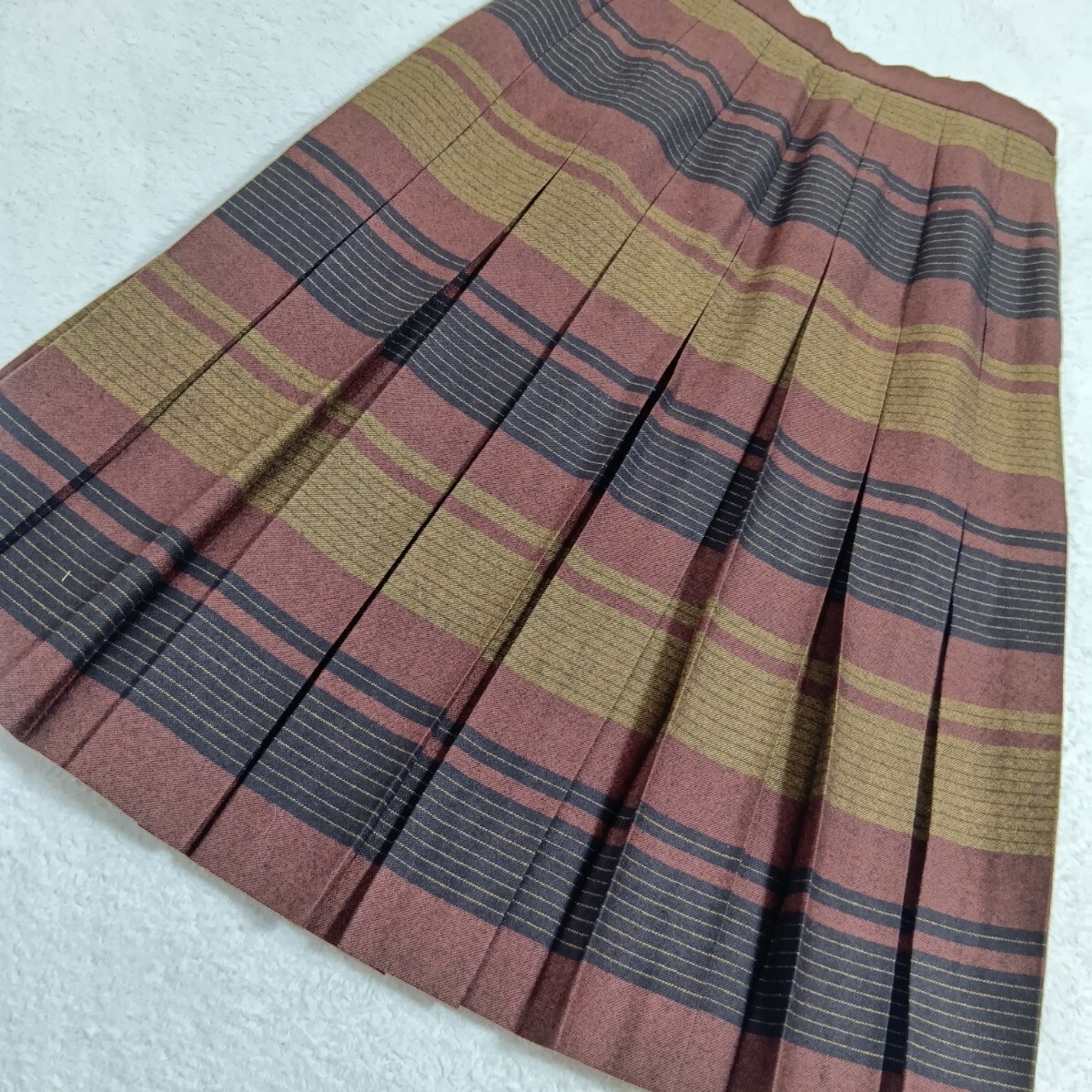 【ヴィンテージ】Addenda アデンダ RENOWN レナウン ボーダー プリーツスカート 膝丈 昭和レトロ 古着女子 ブラウン ★1000_画像3