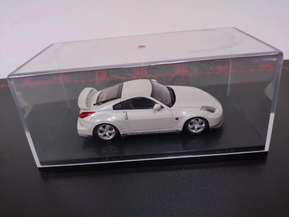 ミニカー　1/43　エブロ　日産　フェアレディZ　Z33　バージョン ニスモ　2007　モデルカー ホワイト系_画像3