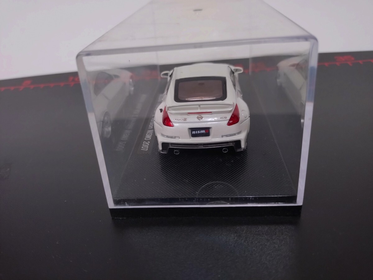 ミニカー　1/43　エブロ　日産　フェアレディZ　Z33　バージョン ニスモ　2007　モデルカー ホワイト系_画像4