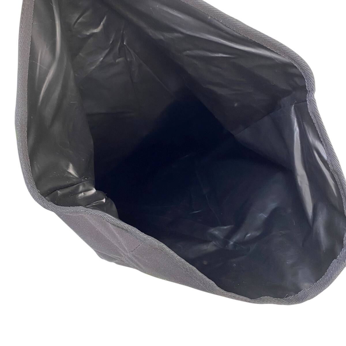 【美品】 RS TAICHI アールエスタイチ リュックサック バックパック 防水タイプ RSB274 ブラック系/黒系　24922-100_画像6