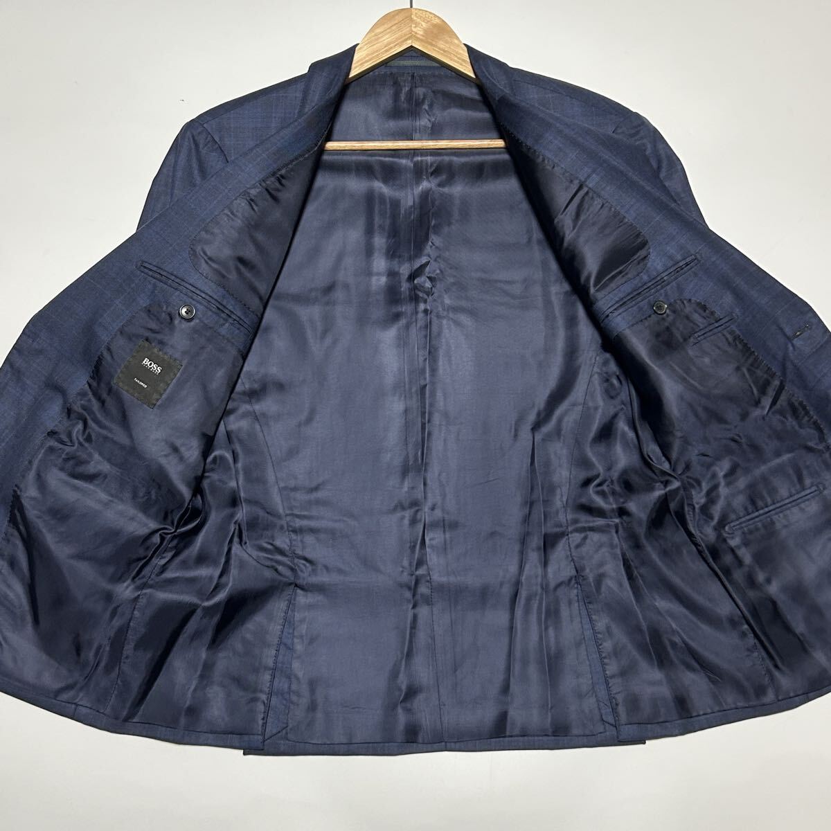極美品/XXL相当(52)★ヒューゴボス HUGO BOSS スーツ セットアップ ネイビー チェック柄 TAILORED 総裏 テーラードジャケット 近年モデル3L_画像5