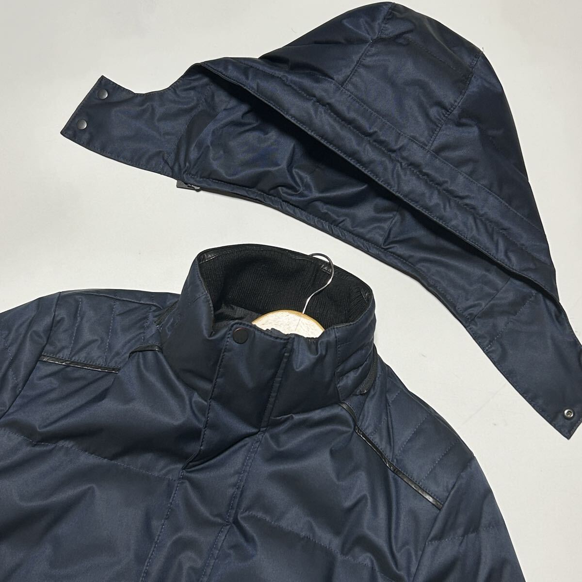 美品【HUGO BOSS/ヒューゴボス】赤タグ ダウンジャケット 近年モデル ブルゾン 2way フード着脱◎ 肉厚 アウター 極暖 ネイビー 紺 希少_画像7