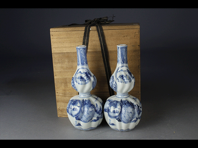 [ запад ]I183 Kutani Nakamura осень . структура белый фарфор с синим рисунком .. смысл ландшафт узор бутылочка для сакэ один на вместе коробка 