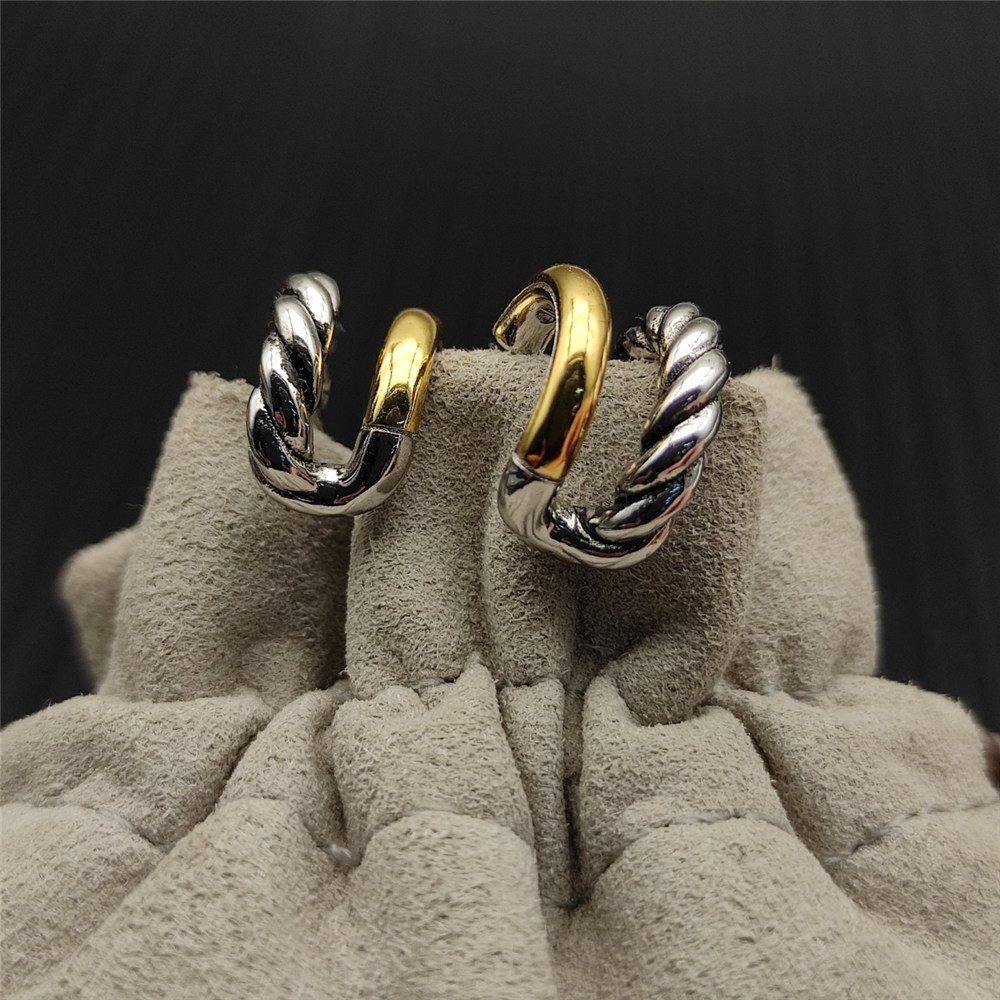 DAVID YURMAN David Ya-Man DY MERCER DOUBLE HOOP HUGGIEiya серьги-кольца Sterling Silver with 18K желтое золото цвет