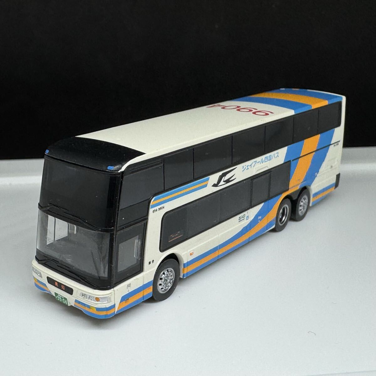 バスコレクション バスコレ 三菱ふそう エアロキングコレクション ジェイアール四国バス ドリーム号 現行塗装_画像1