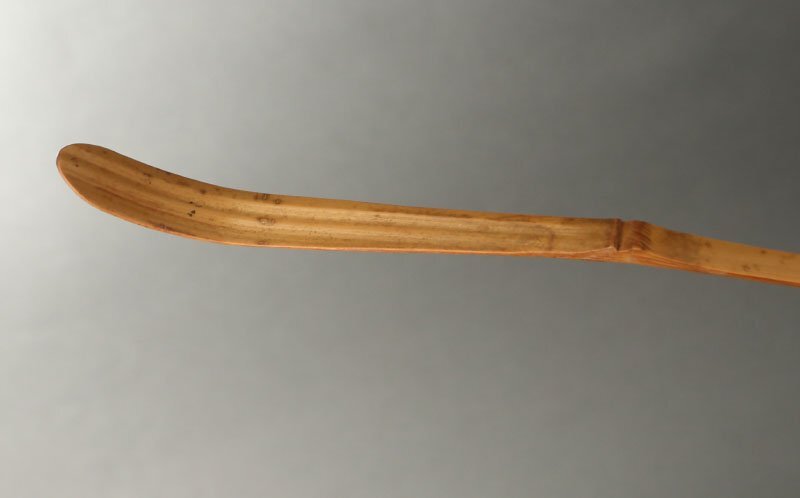 委託HK◇覚々斎 竹茶杓 共筒「鐘声」（茶道具 竹工芸 竹細工 抹茶 薄茶 濃茶 茶入 茶器 棗 表千家 家元 不審庵 茶事 茶席 茶の湯）_画像2