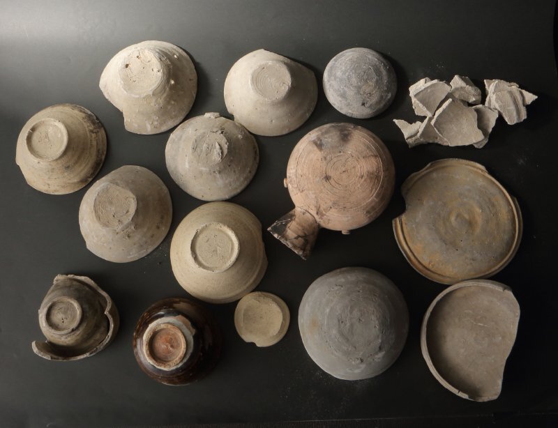 【模写】委託HK◇時代 須恵器・陶片他ヤマ（陶磁器 陶芸 土器 炻器 焼き物 発掘 出土 古物 骨董 資料 皿 器物 茶碗 壷 つぼ 蓋 ）_画像3