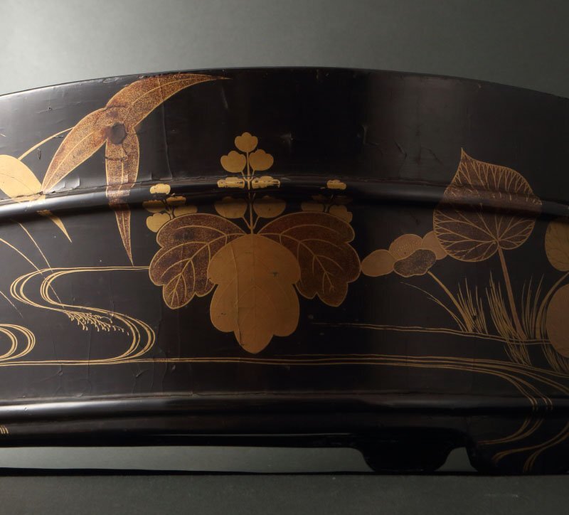 委託HK◇時代 桐文・葵蒔絵馬盥（漆芸 工芸 民芸 馬盥 水盤 たらい うまだらい 桶 生け花 古物 骨董 古美術 古道具 ）_画像5