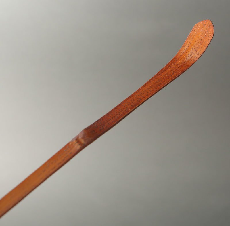 委託HK◇六閑斎 竹茶杓 共筒 「牛若」（茶道具 竹工芸 竹細工 抹茶 薄茶 濃茶 茶入 茶器 棗 裏千家 家元 今日庵 茶事 茶席 茶の湯）_画像2