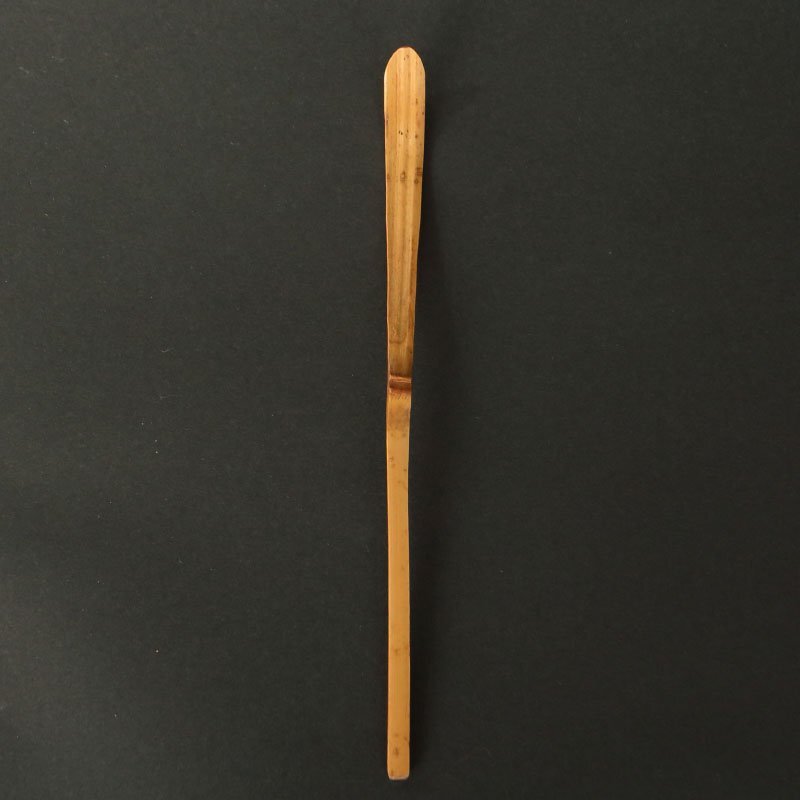 委託HK◇覚々斎 竹茶杓 共筒「鐘声」（茶道具 竹工芸 竹細工 抹茶 薄茶 濃茶 茶入 茶器 棗 表千家 家元 不審庵 茶事 茶席 茶の湯）_画像5