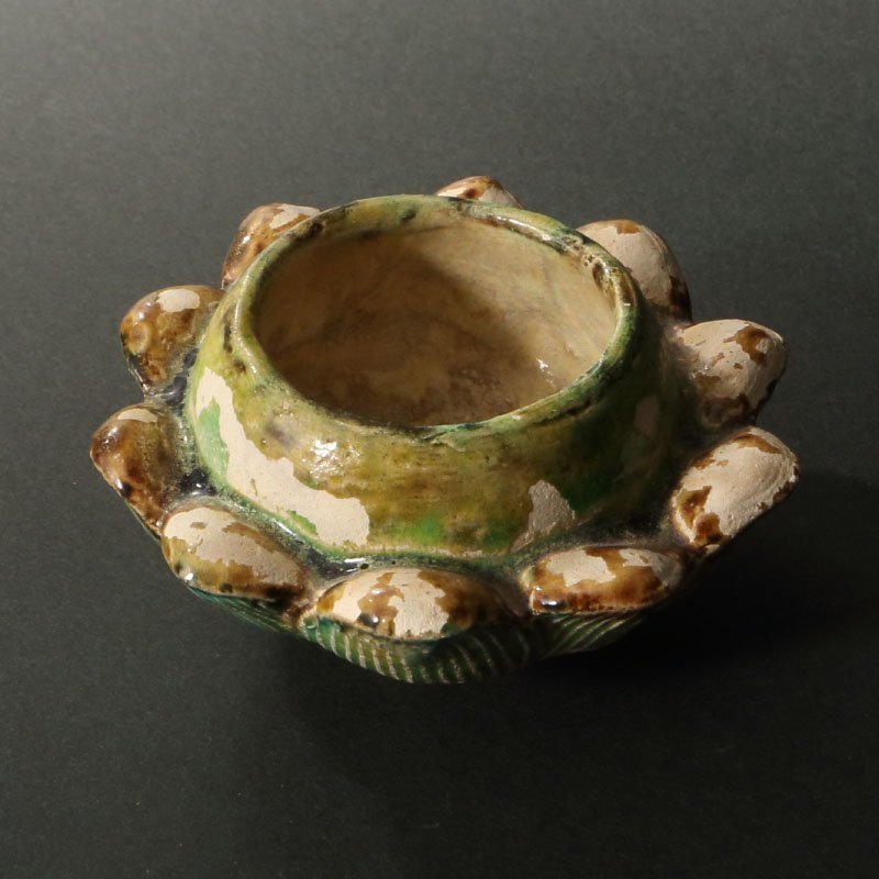 委託HK◇時代 緑釉蓮形三足香炉（茶道具 陶磁器 陶芸 古物 骨董 古美術 古道具 仏具 聞香 空薫 お香 香道具 中国 朝鮮 李朝 高麗 ）_画像1