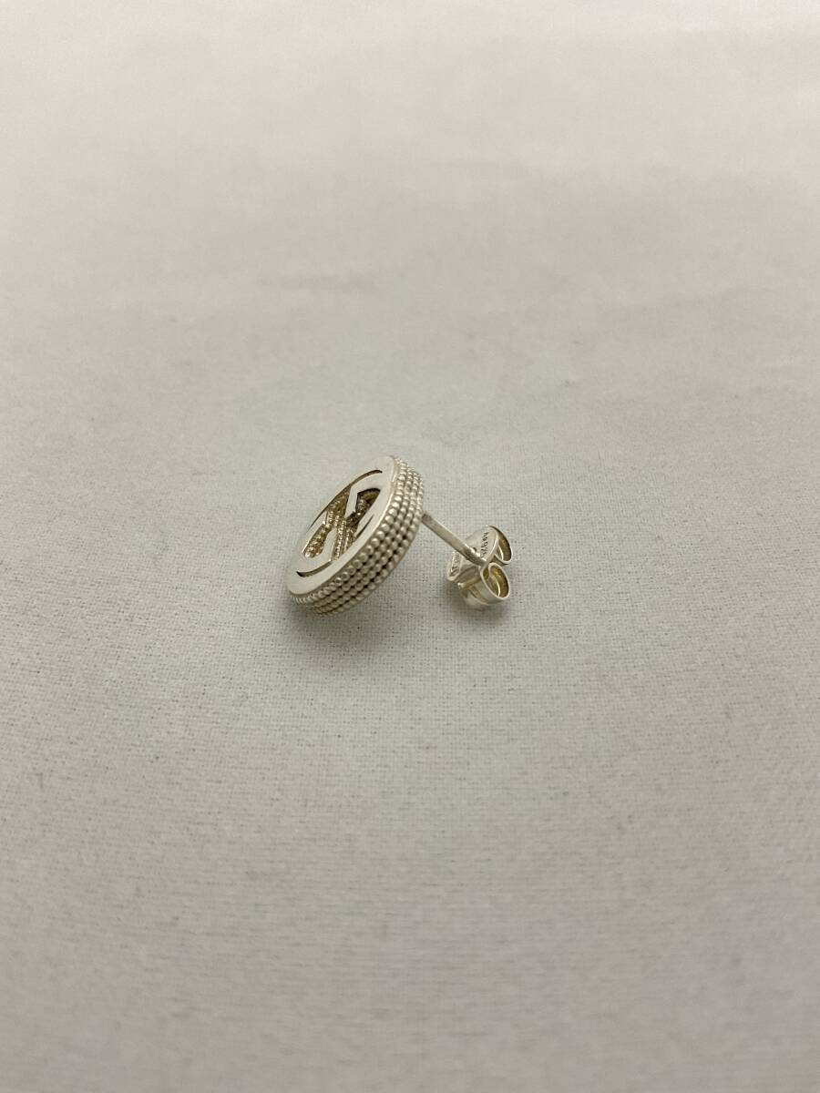 GUCCI　グッチ　インターロッキング　ピアス　片方　シルバー　アクセサリー　925【B338790】_画像2