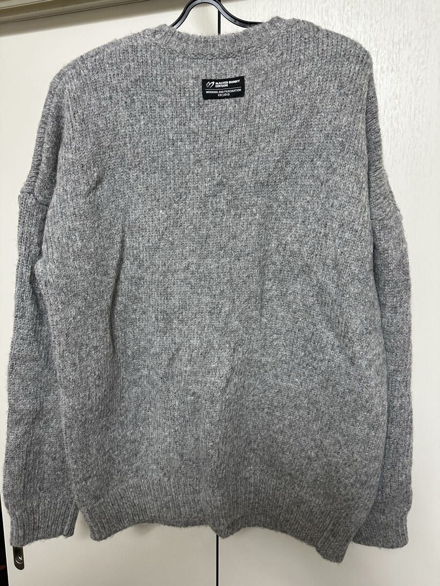 【美品】【送料無料】MASTER BUNNY EDITION マスターバニーエディション セーター サイズ6(XL) グレー クルーネック ゴルフウェア_画像2