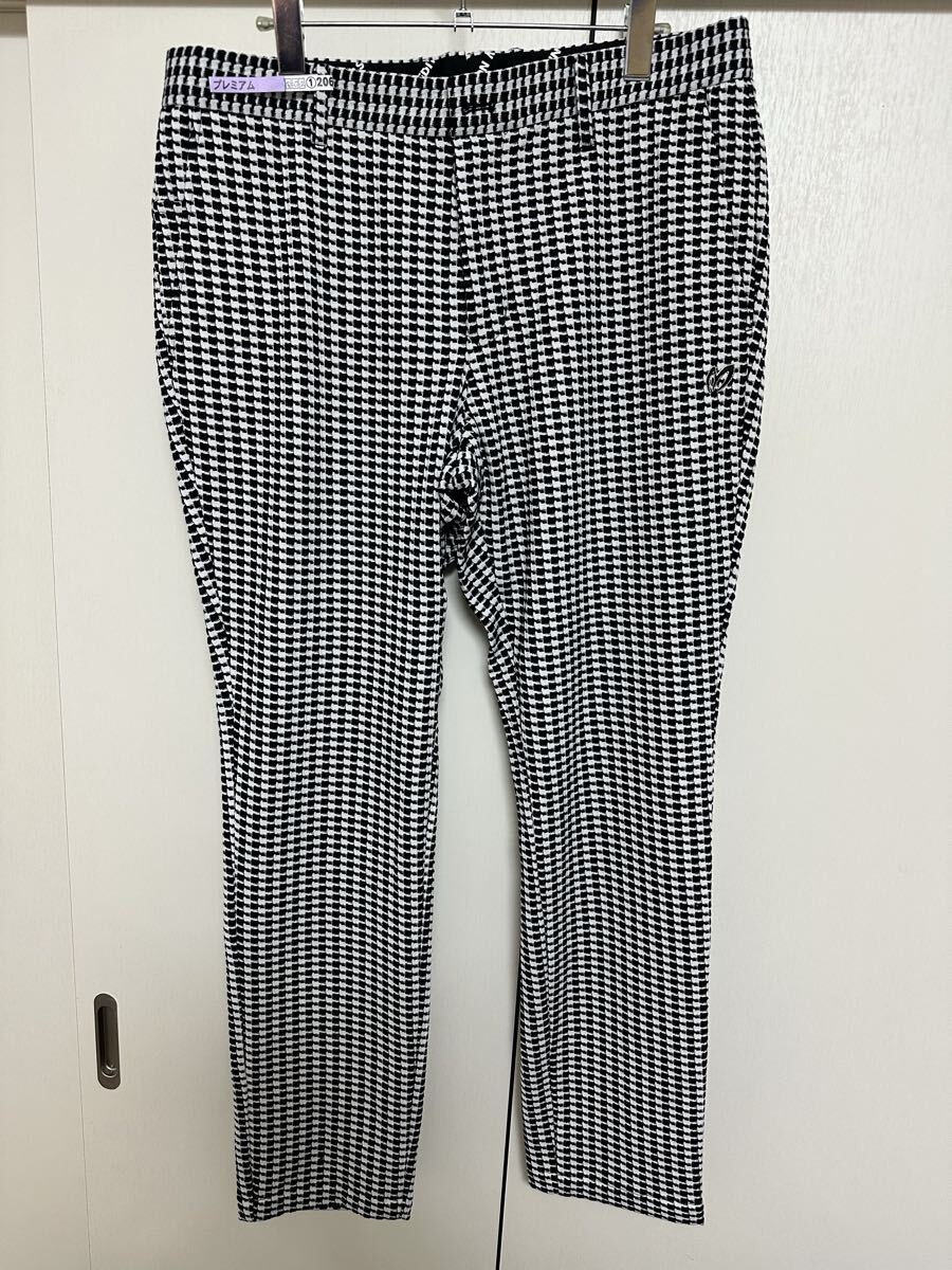 【美品】【送料無料】MASTER BUNNY EDITION マスターバニー コットンパンツ サイズ 6(XL) 千鳥柄 白黒 758-2131407 ゴルフウェア_画像1