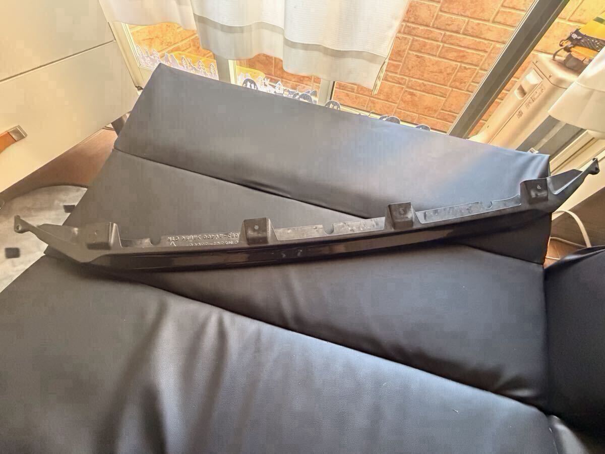 レクサス　ES TRDエアロ　センター部分_画像4