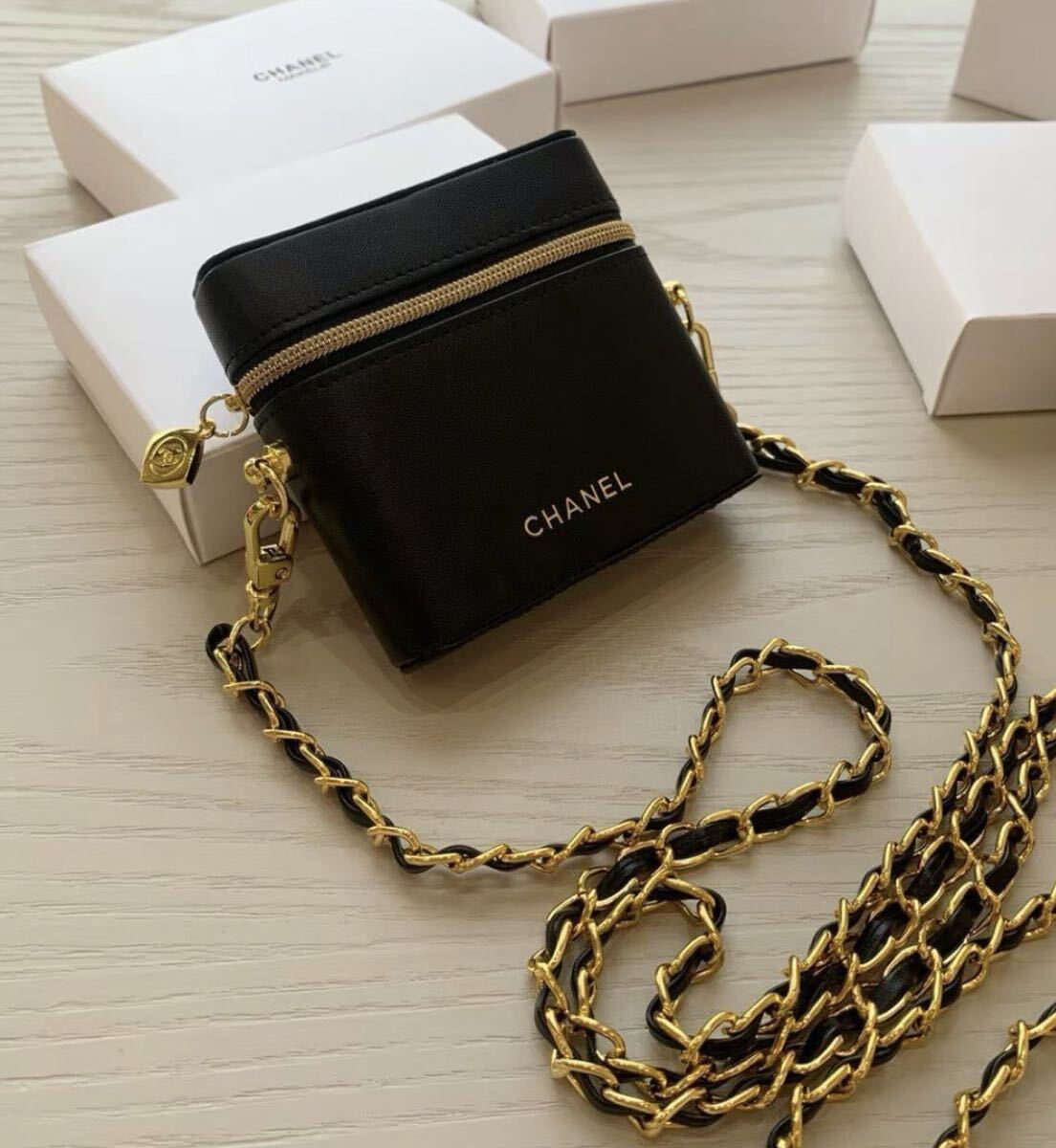  новый товар не использовался Novelty - "губа" кейс сумка [ цепь есть ]CHANEL "губа" кейс / плечо / сумка / Novelty кожа кожа кейс Chanel 