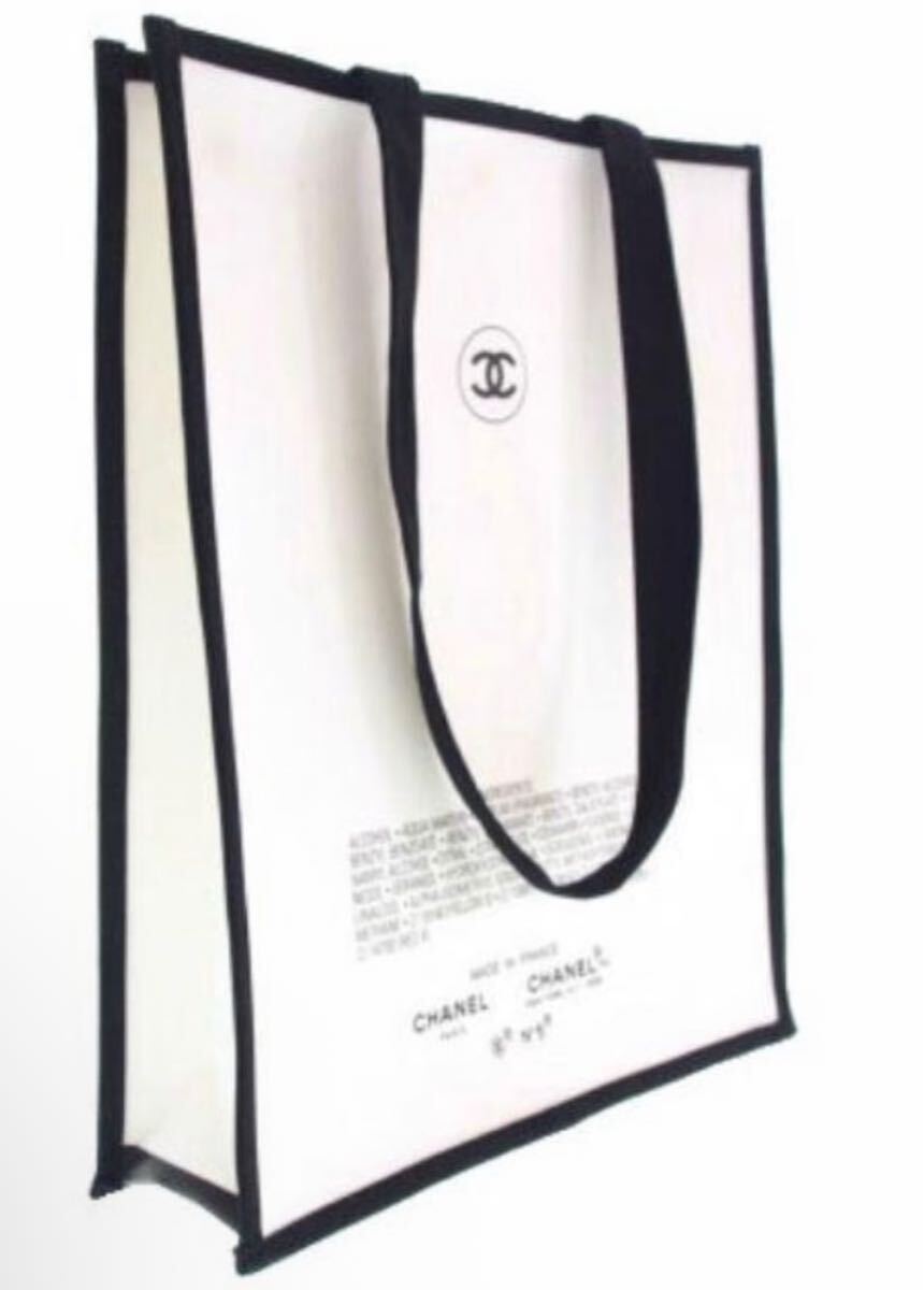 新品 未使用CHANELシャネル、トートバッグ ノベルティー 香水瓶デザイン縦長ショルダーバッグCHANEL「N°5」100周年記念限定!非売品_画像5