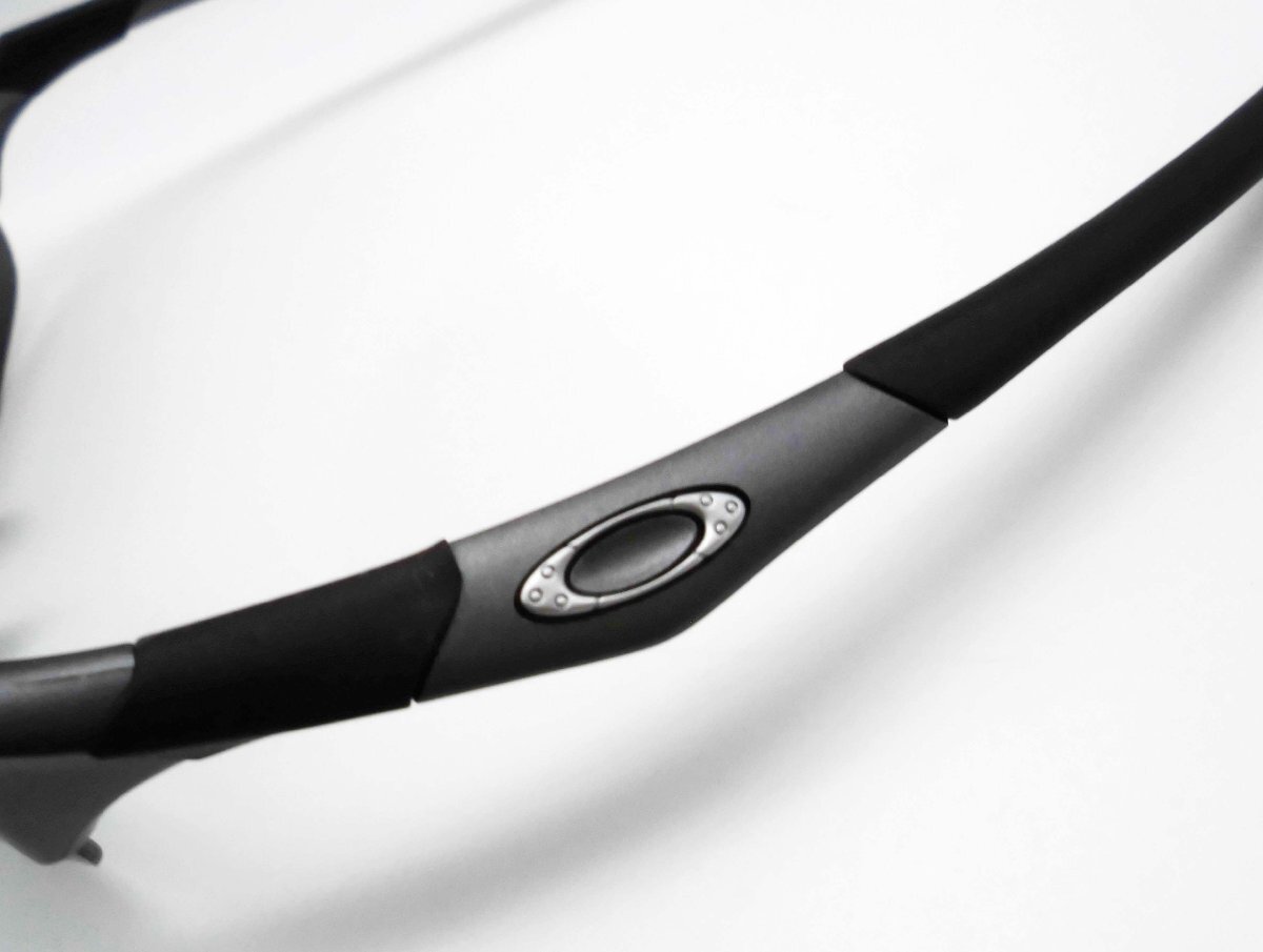 □OAKLEY HALF JACKET オークリー ハーフジャケット サングラス フレーム ダークグレイ アイスイリジウムポラライズド 保管ケース付□/F_画像5