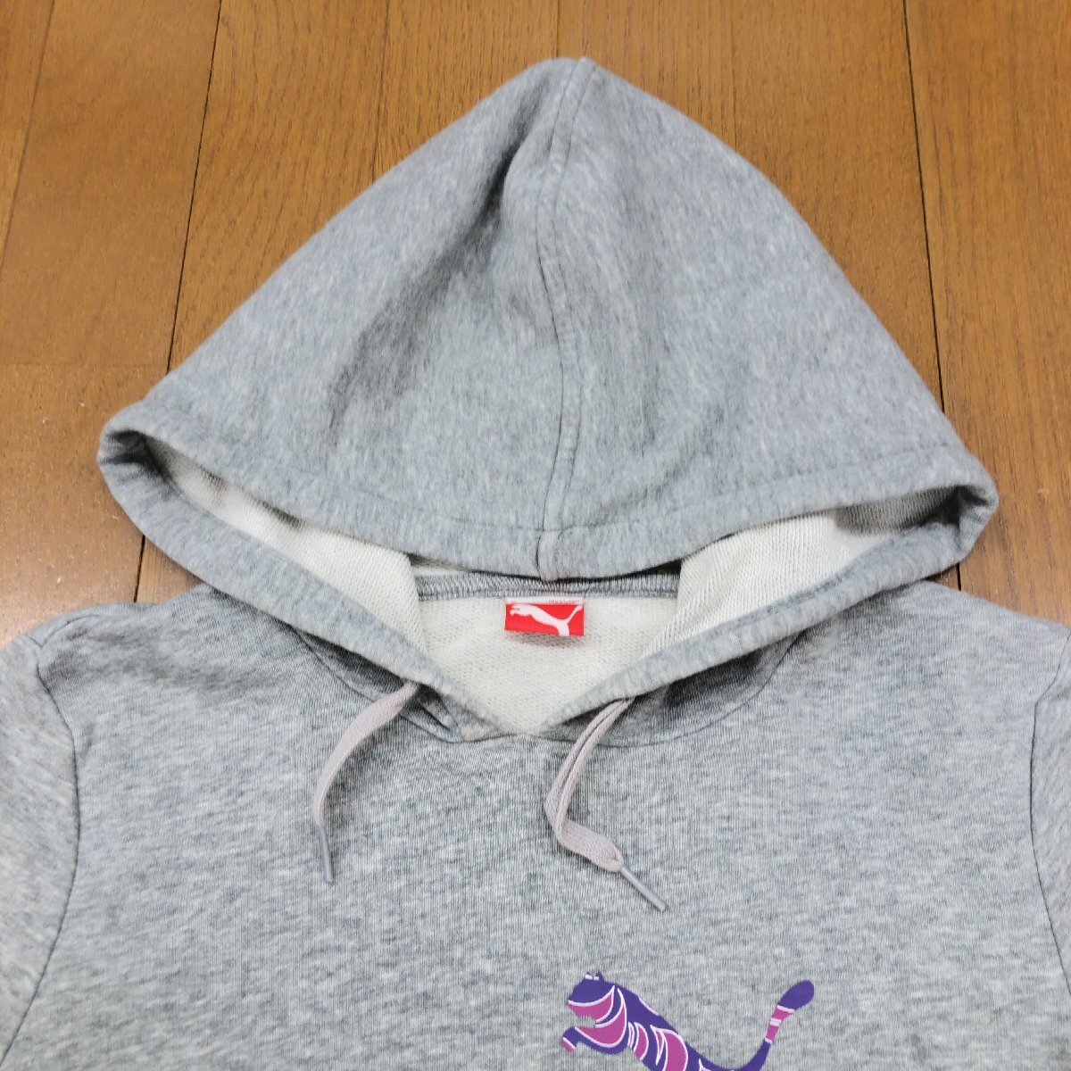 PUMA プーマ デカロゴプリント スウェット パーカー M グレー フーディ トレーナー ロゴ刺繍 スポーツMIX y2k グランジ Archive レディース_画像7