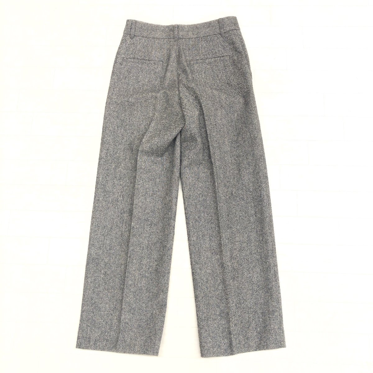 美品 23区 ニジュウサンク MOON社製生地 ウール100% 総柄 スラックス パンツ 36(S) ウールパンツ センタープレス レディース 婦人_画像2