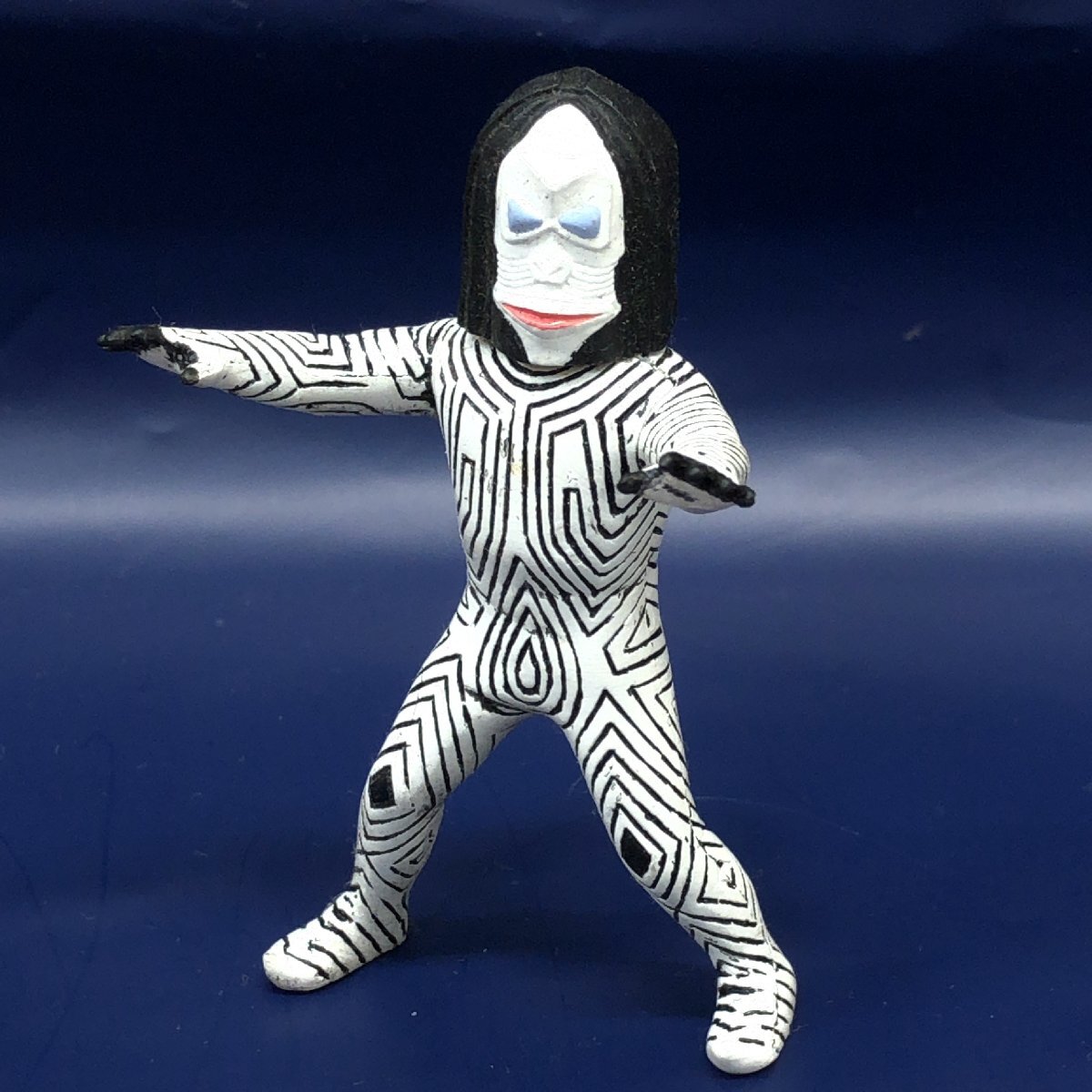 ●円谷プロ カプセルトイ HGウルトラマン23 25 ウルトラセブン ダダ ミニフィギュア 12体セット 大量 まとめ売り ソフビ 念力ポーズ レトロ_画像7