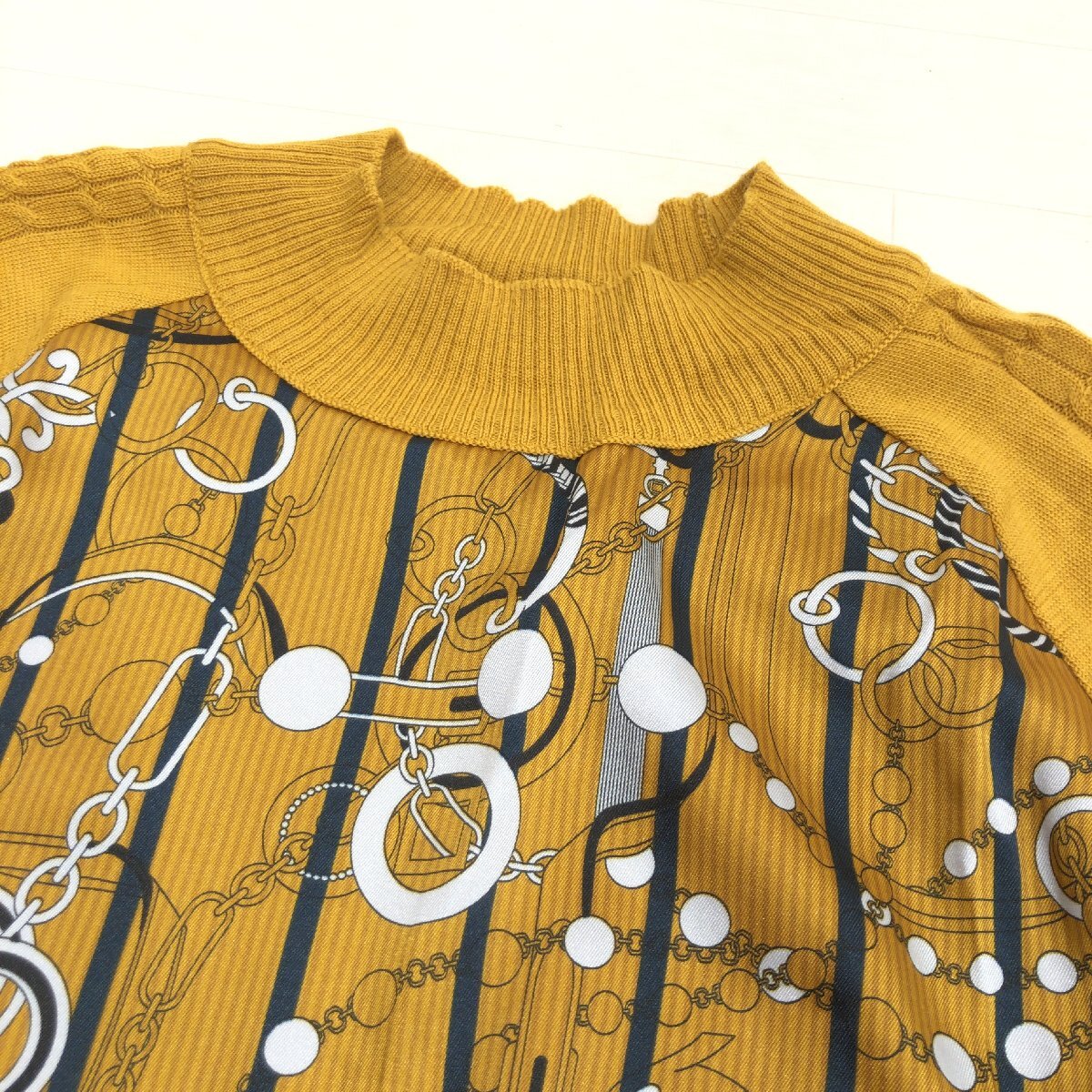 ROCHAS ロシャス レリアン フロント切替 モックネック ウール ニット セーター 11(L) からし マスタード 日本製 カットソー レディース_画像4