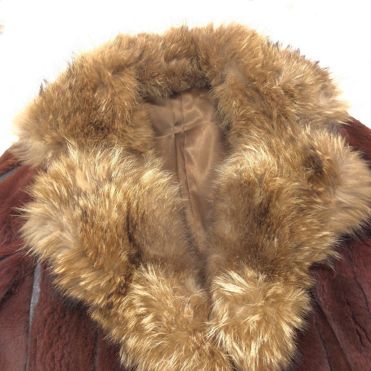 ◆Real Rabbit Fur Coat ラクーンファー付き 女優襟 ふわふわ ラビットファーコート M相当 ブラウン 毛皮 レディース 婦人 archive y2k_画像5