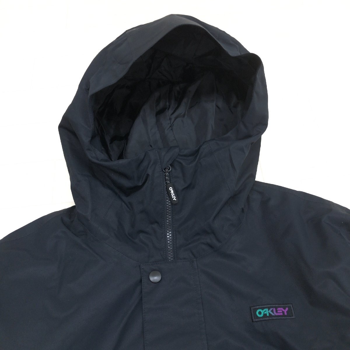 ◆OAKLEY オークリー 定価20,900円 Range Rc Jacket スノージャケット M 黒 ブラック スノボー スキー ウィンタースポーツ 耐久撥水 速乾_画像4
