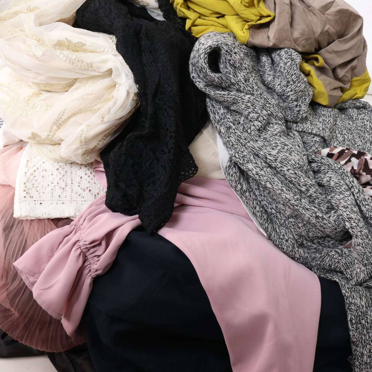 【大量! 45点 ワンピースのみ】 レディース ワンピース 45点 まとめ売り セット おまとめ 卸売り 卸 業販 Sz.F　レディース_画像2