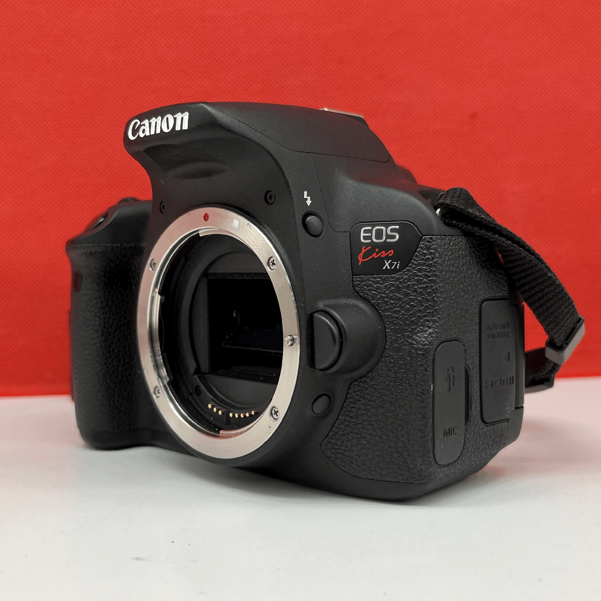 *29 Canon EOS Kiss X7i DS126431 цифровой однообъективный зеркальный камера корпус рабочий товар 1 иен старт Canon 