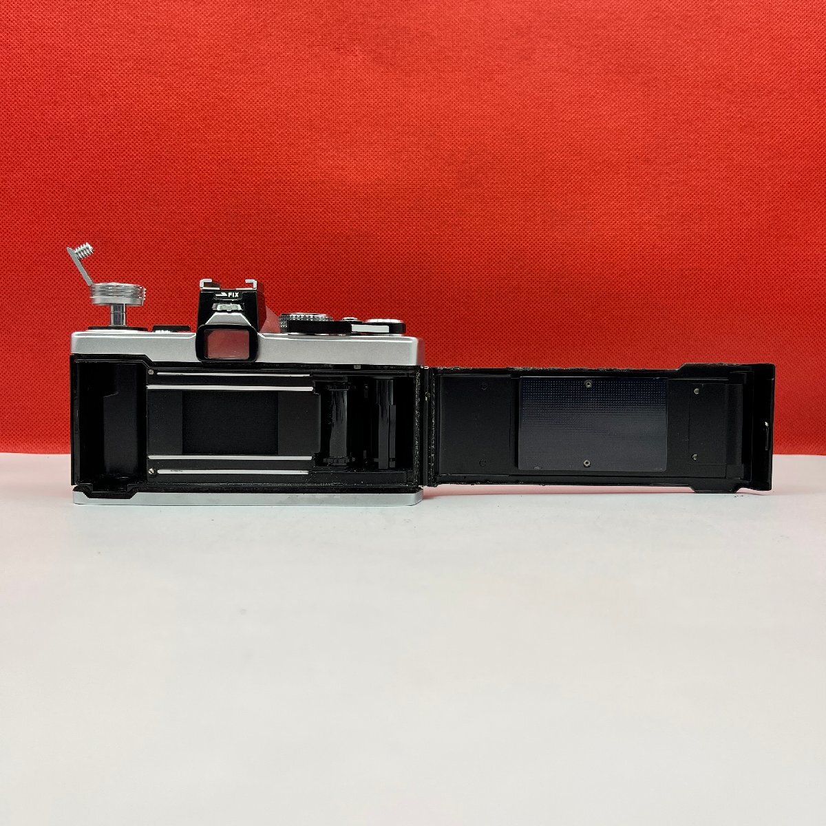 #31 OLYMPUS OM-1 フィルム一眼レフカメラ ボディ 動作品 1円スタート オリンパス_画像7