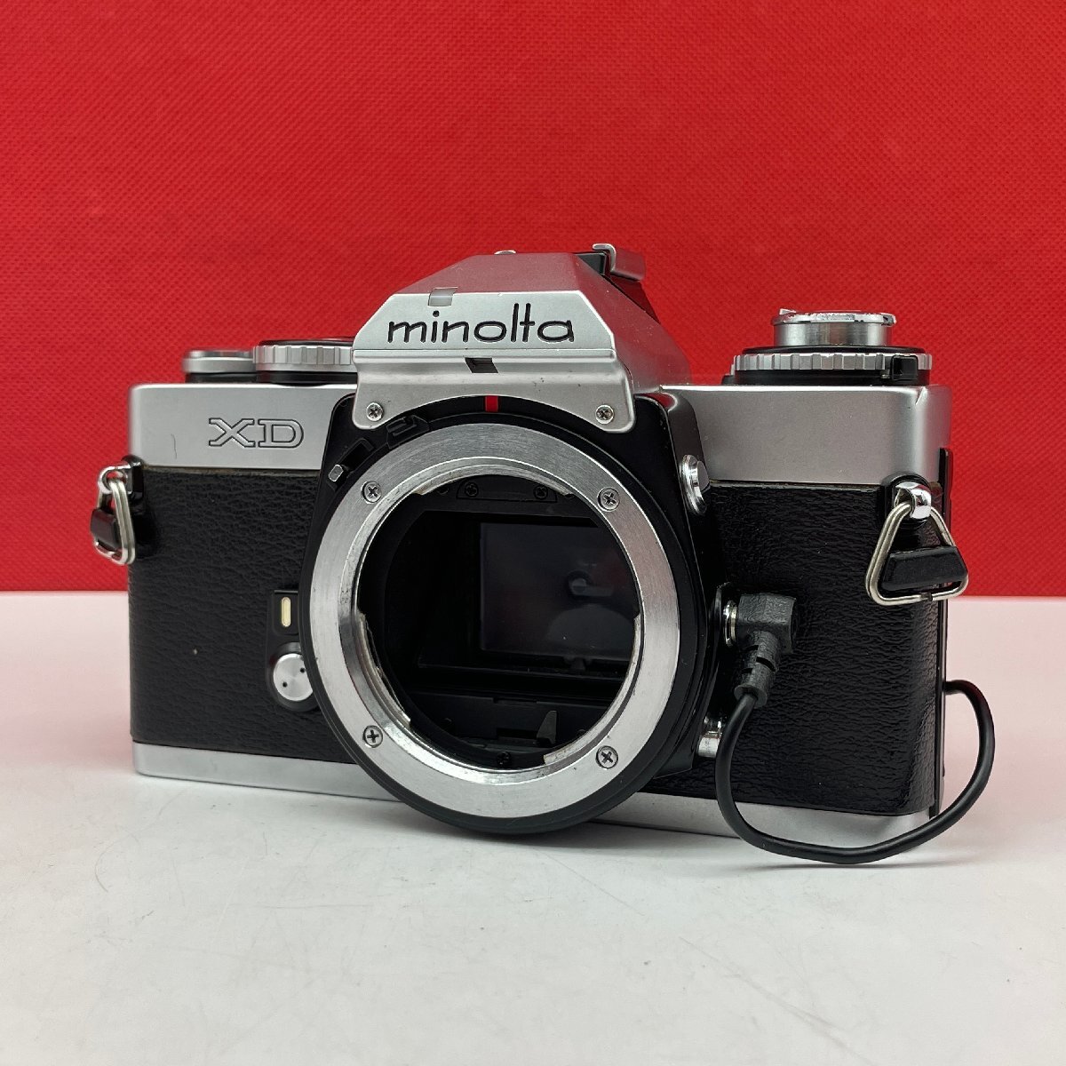 ◎37 MINOLTA XD フィルム一眼レフカメラ ボディ 動作品 1円スタート ミノルタ_画像1