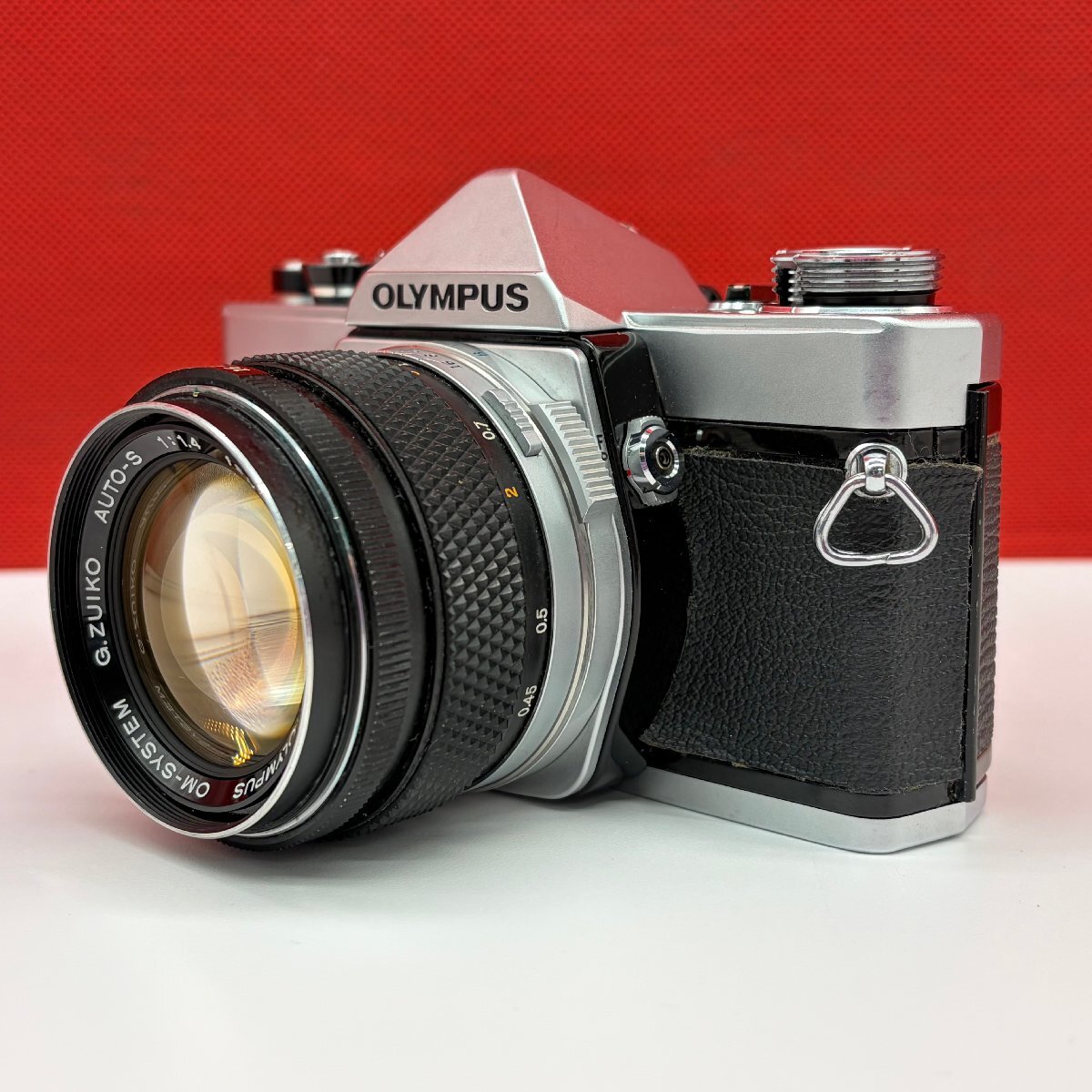 R204 OLYMPUS OM-1 シルバー OM-SYSTEM G.ZUIKO AUTO-S F1.4 50mm フィルム一眼レフカメラ 現状品 1円スタート オリンパス_画像4