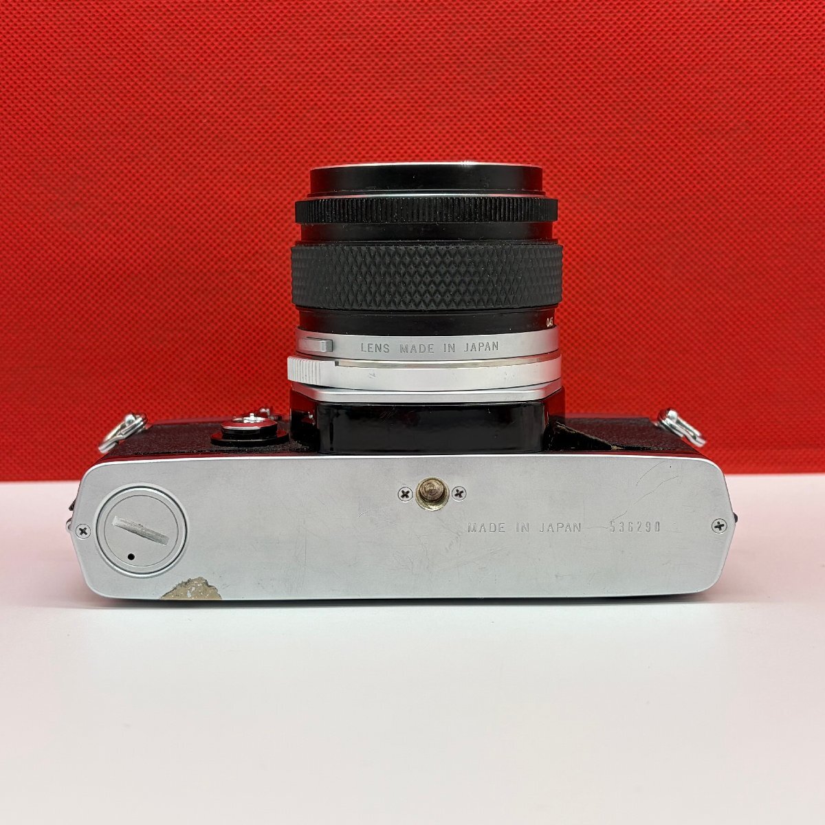 R204 OLYMPUS OM-1 シルバー OM-SYSTEM G.ZUIKO AUTO-S F1.4 50mm フィルム一眼レフカメラ 現状品 1円スタート オリンパス_画像6