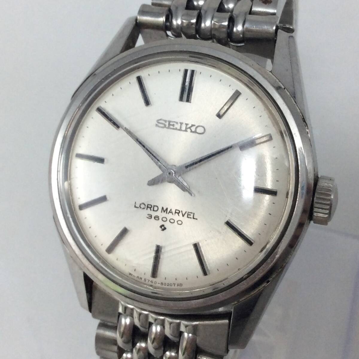 HH58★【手巻き/稼働】腕時計 SEIKO セイコー LORD MARVEL ロードマーベル 5740-8000 シルバー文字盤 3針 ラウンド 現状品_画像4