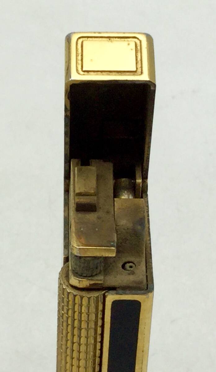 HH63★【火花確認済み】ガスライター Marman マルマン ローラー式 ブラック系×ゴールドカラー 喫煙グッズ 喫煙具 現状品 ジャンク品_画像6