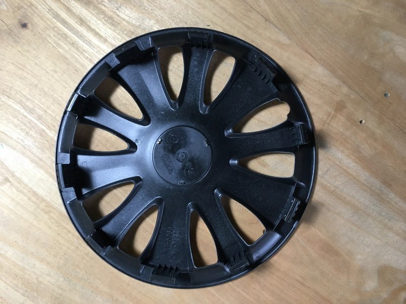 日産 ティーダ (シルバー) 15インチ 純正タイプ ホイールカバー 4枚 1ヶ月保証付 ホイールキャップ 即納 送料無料 沖縄不可 □_画像3