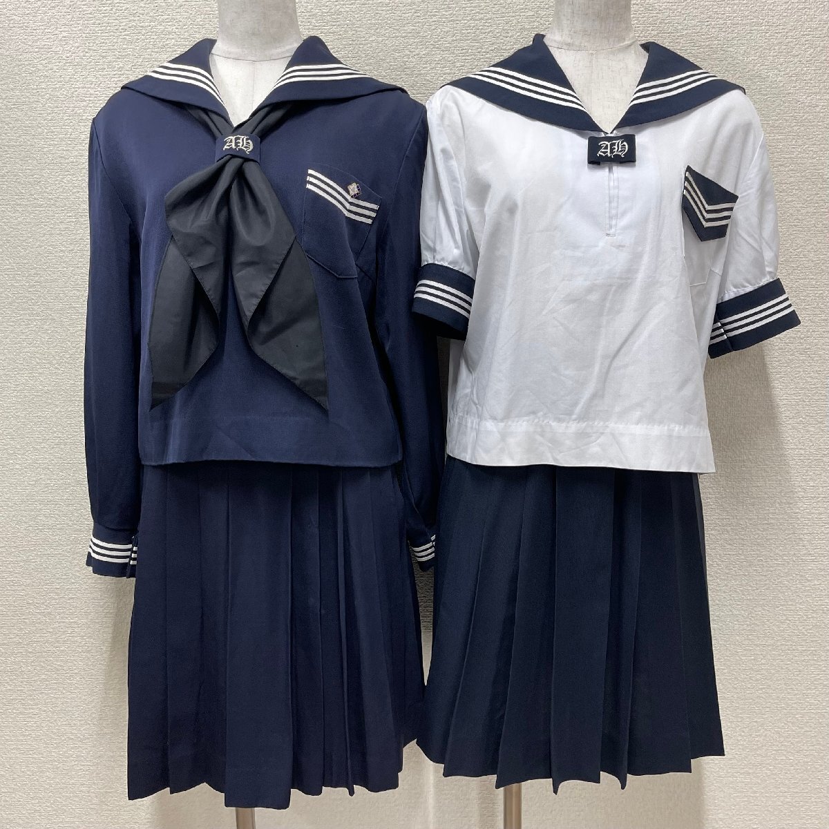 [U2165/Y]福島県 安達高校 6点 /校章付/セーラー:95B/冬夏スカート:W63~66,63~65程度/黒スカーフ/長袖/合服/半袖/KUNIOKA/白3本/女子制服_画像1