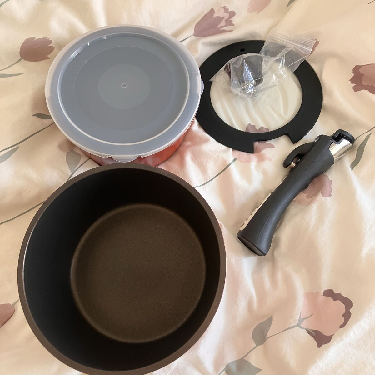 IRIS OHYAMA ダイヤモンドコートパン 炒め鍋セット 16cm 20cm IH対応 鍋蓋付き マルチハンドル キッチンシェフ アイリスオーヤマ 赤 レッド_画像8