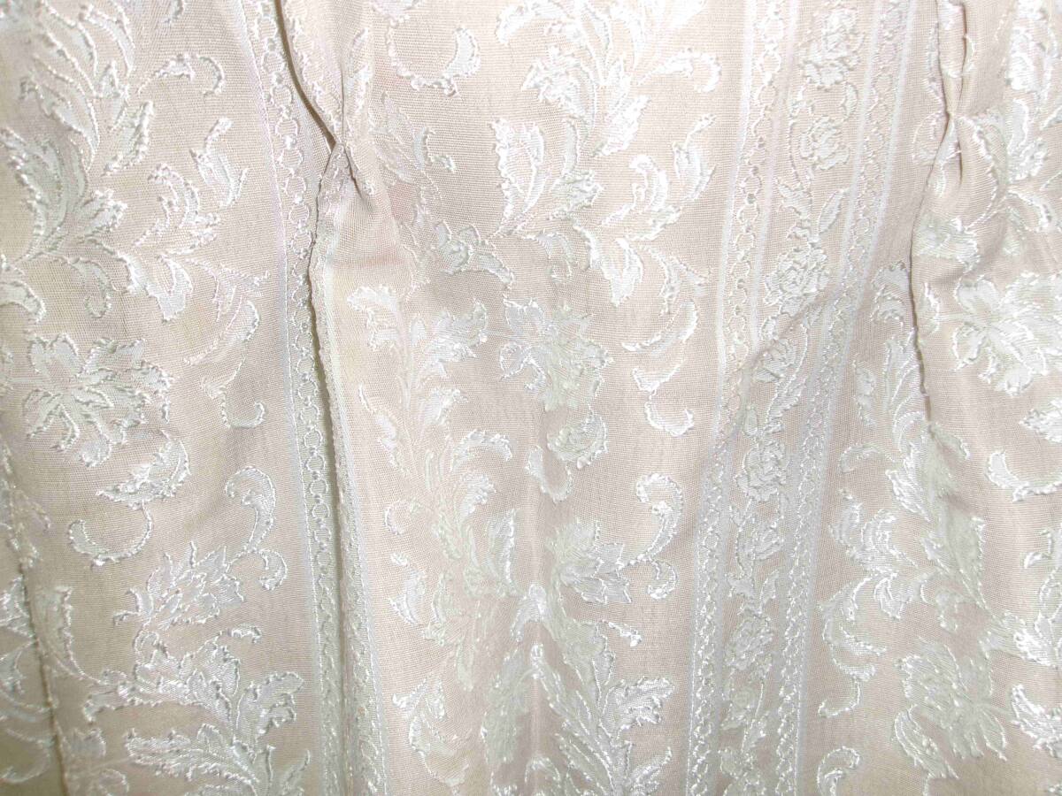 ドレープカーテン2枚組 巾200×高さ178cm ウォッシャブル 柄が浮き出た様な織り方 ダマスク柄 厚地カーテン M11-2 沖縄、諸島部は不可_画像2