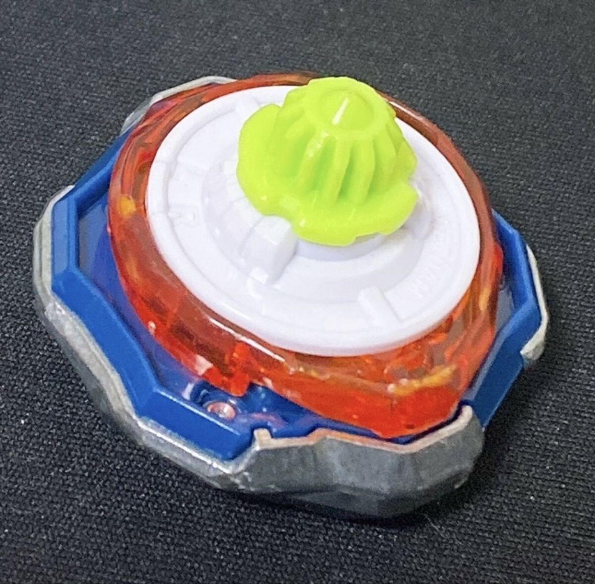 ゴーレムロック1-60UN ベイブレードX beyblade 国内正規品 準環境パーツ_画像2