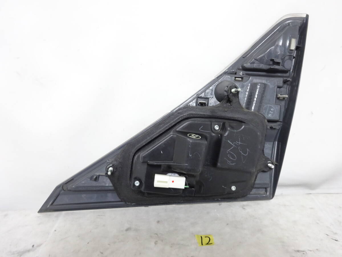 美品 点灯確認済 ヴェルファイア 20 テールレンズ テールランプ テールライト 左 トランク ANH20W GGH20W GGH25W ANH25W KOITO 58-35 ⑫_画像4