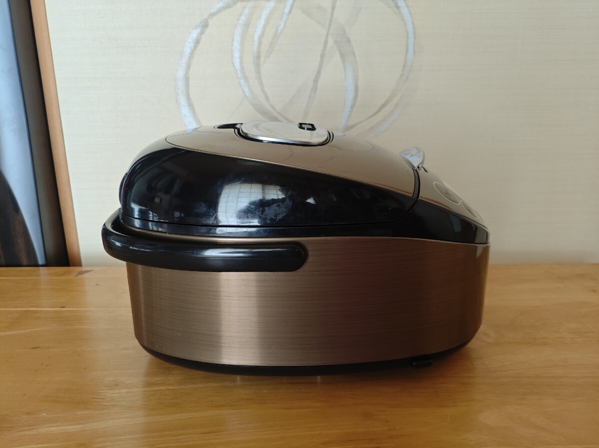 タイガーIH炊飯ジャー　JKT-P100_画像4